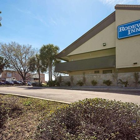 Bay Inn On Busch Tampa Esterno foto
