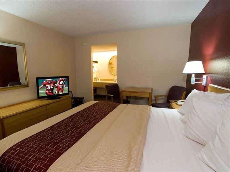 Bay Inn On Busch Tampa Esterno foto